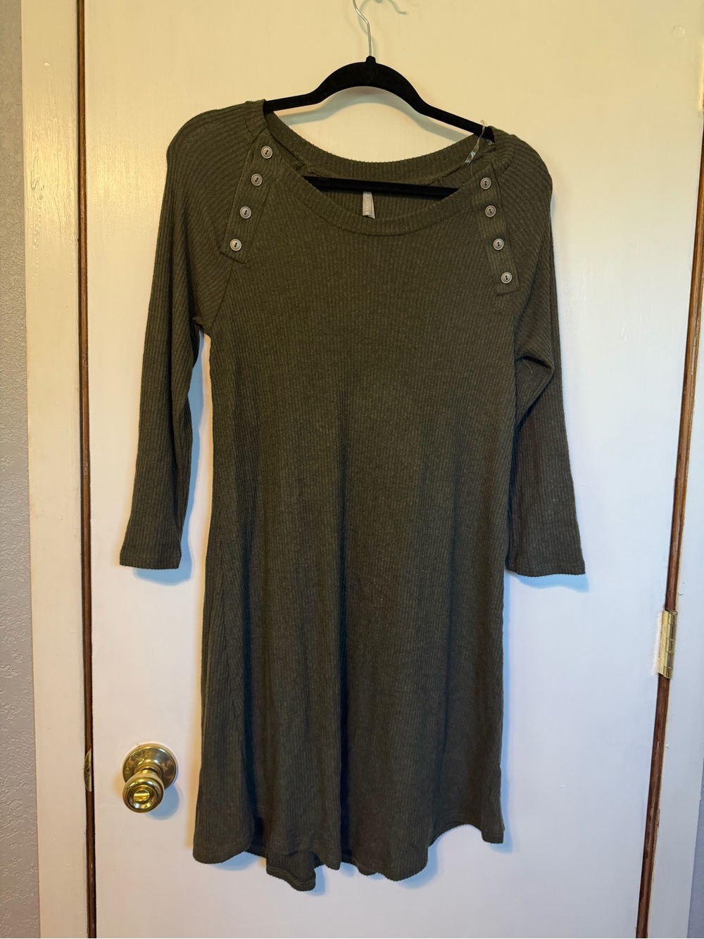 Vanity Olive Green Ribbed Button-Shoulder Midi Dress